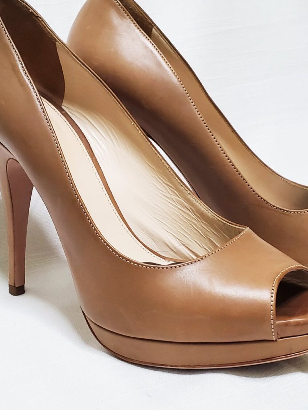Authentic PRADA Nude Leather Peeptoe Stiletto Size 39 - Picture 5 of 16